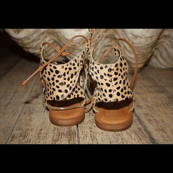 🌟NWT🌟 Dolce vita jasmyn flat sandals - Picture 5 of 8